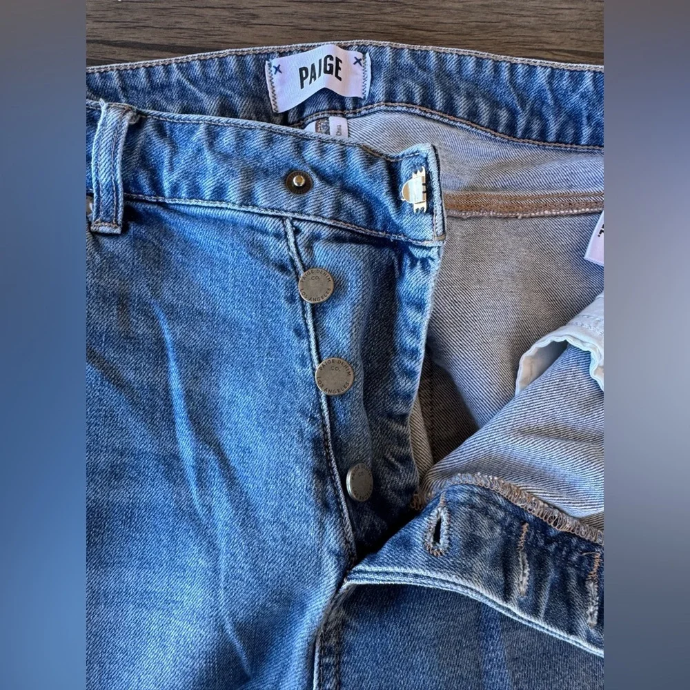 PAIGE Noella Classic Blue Jeans size 32